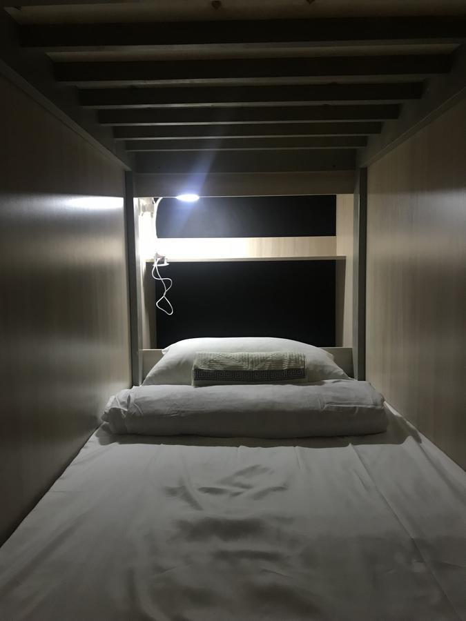 Yellow Park Hostel Koktobe Екстер'єр фото