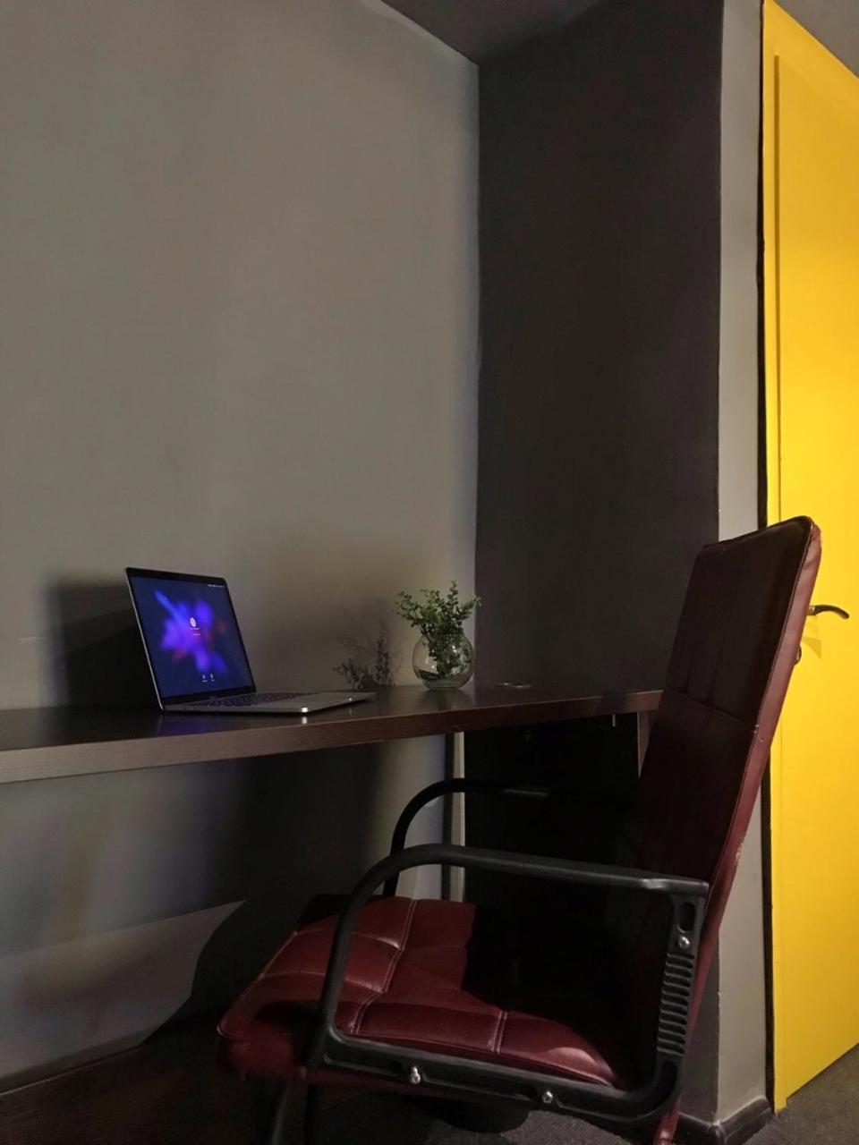 Yellow Park Hostel Koktobe Екстер'єр фото